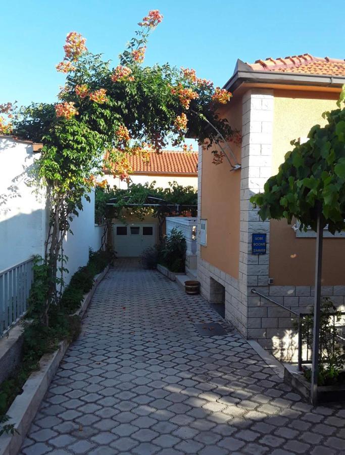 Apartment Dijana Orebic Exterior photo